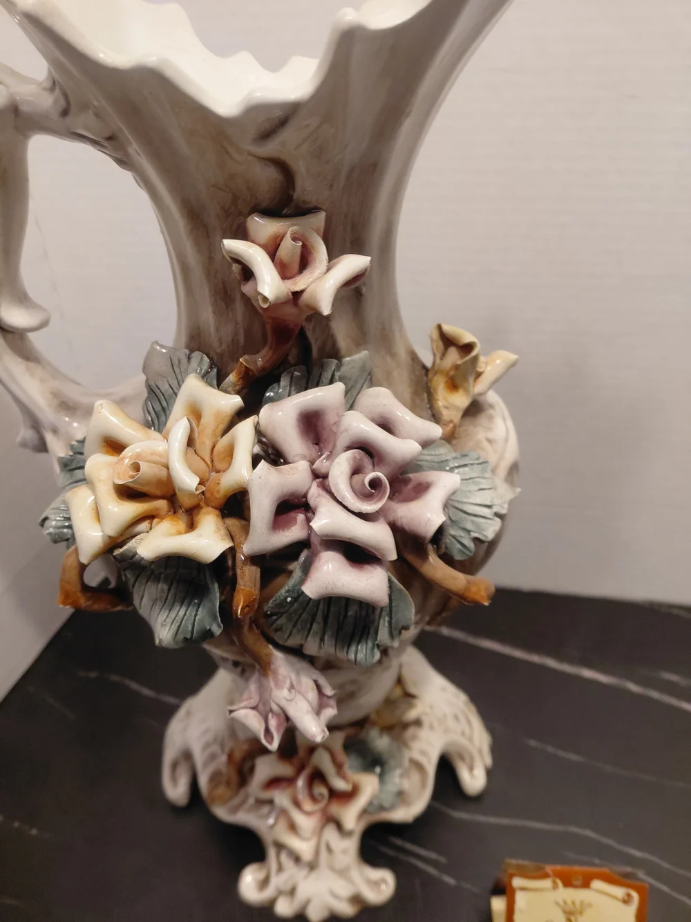 Capodimonte decorative ceramic